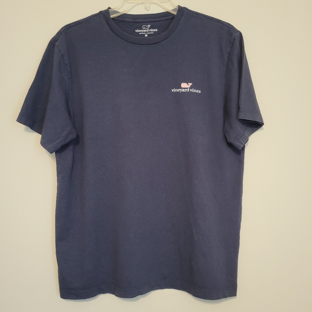 Vineyard Vines Men's T-shirt Size M